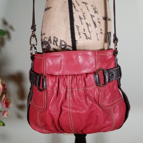 Tignanello Handbags - Tignanello Leather Crossbody/Shoulder Bag